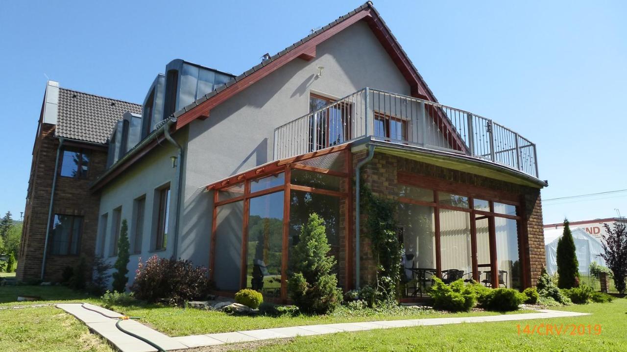Vila Lipa Nový Bor Exterior foto